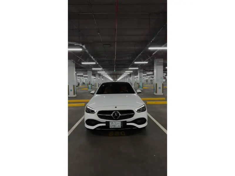 Mercedes C 2023