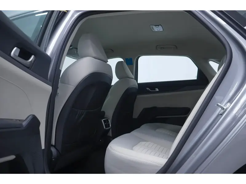 KIA K5 2025