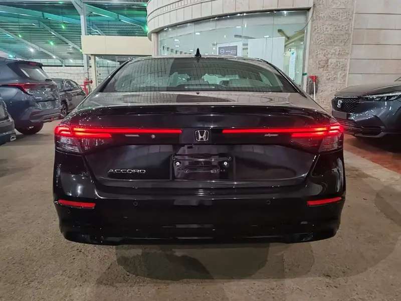 Honda Accord 2025