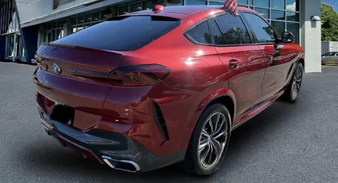 Discover undefined undefined Exterior Interior Images.Find all aspects and details of cars.