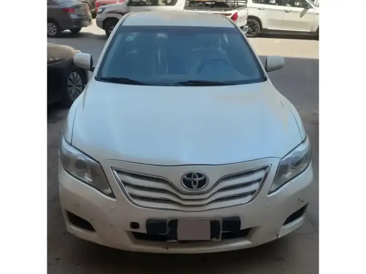 toyota toyota-camry image Toyota Camry 2010