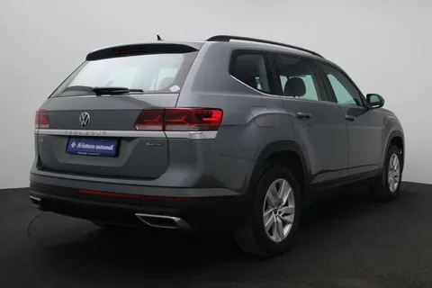 Discover undefined undefined Exterior Interior Images.Find all aspects and details of cars.