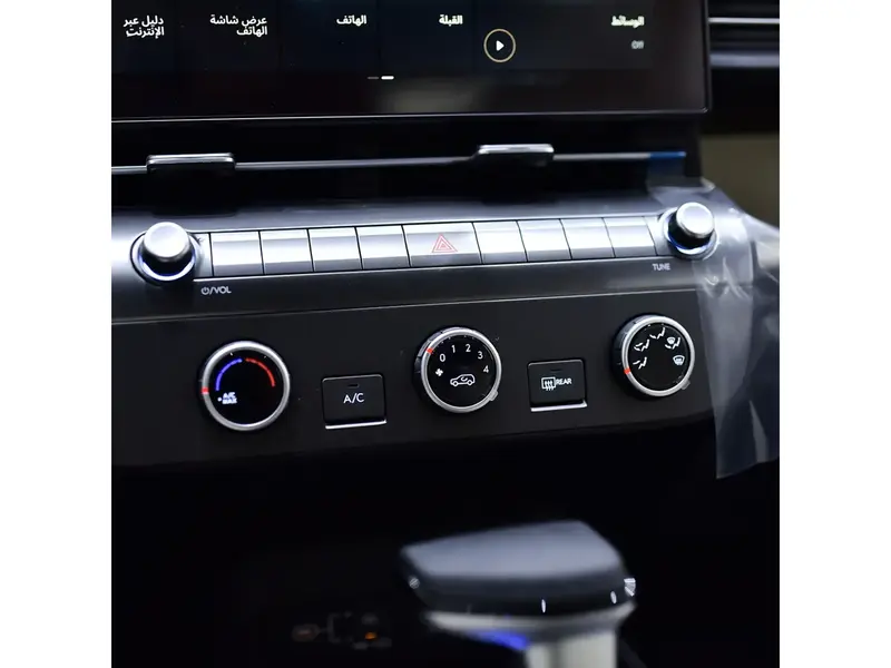 Discover undefined undefined Exterior Interior Images.Find all aspects and details of cars.