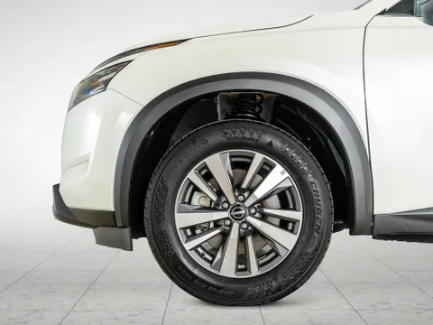Nissan Pathfinder 3.5L S 4WD 2024