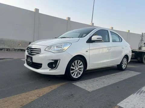 Mitsubishi Attrage 1.2 GLX (Mid Option) 2020