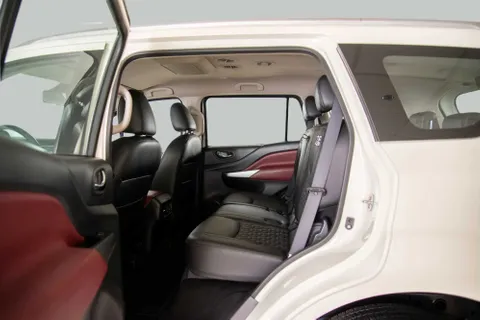 Nissan Xterra 2.5L Platinum (4WD) 2023