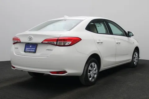 Discover undefined undefined Exterior Interior Images.Find all aspects and details of cars.