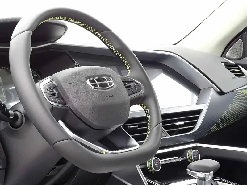 Geely Tugella 2025