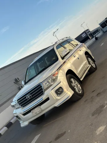 Toyota Land Cruiser 2013