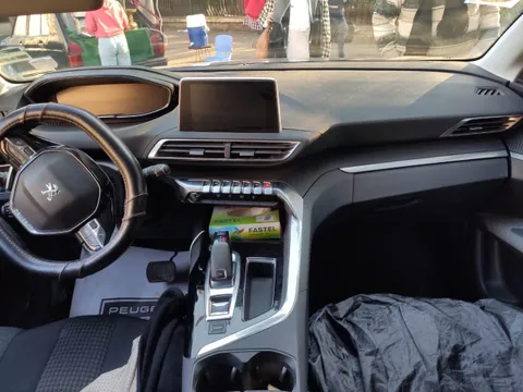 Discover undefined undefined Exterior Interior Images.Find all aspects and details of cars.