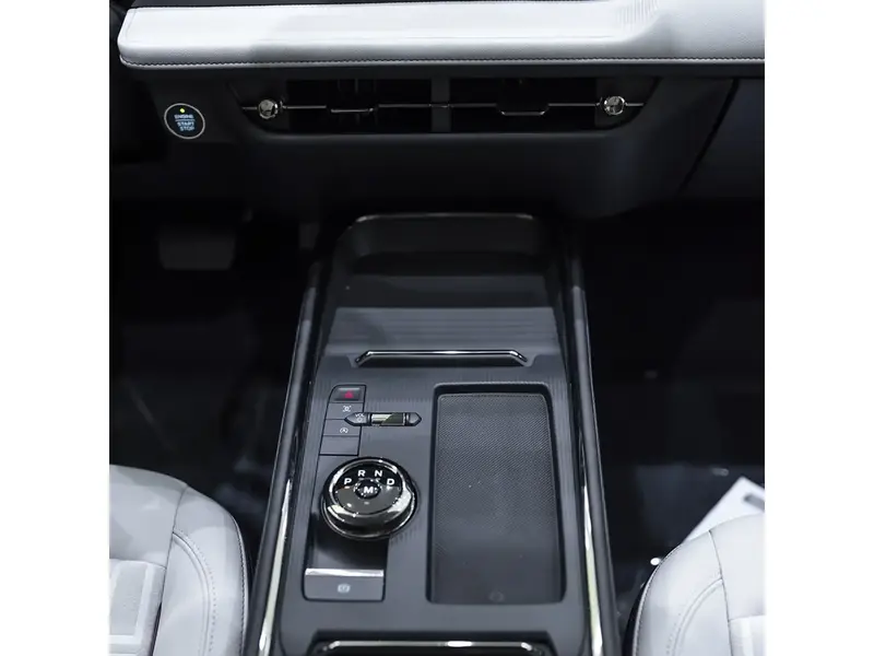 Ford Taurus 2025
