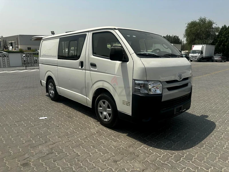 Toyota Hiace 2018