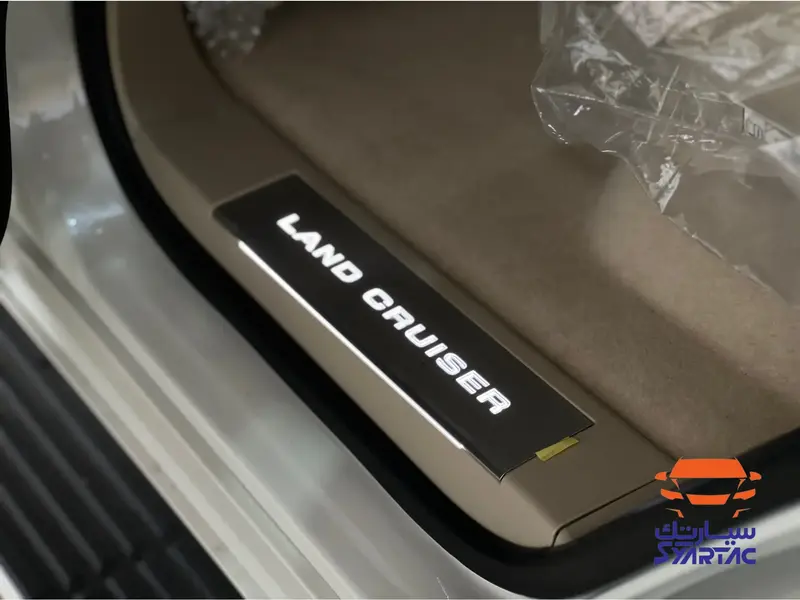 Toyota Land Cruiser Wagon 2024