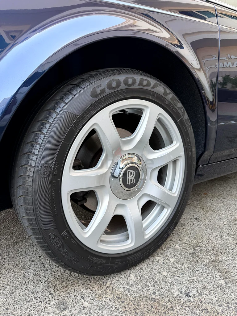 Rolls-Royce Phantom 2011