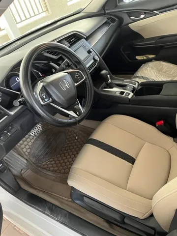 Discover undefined undefined Exterior Interior Images.Find all aspects and details of cars.