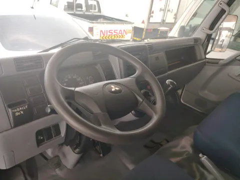 Mitsubishi Canter 2016