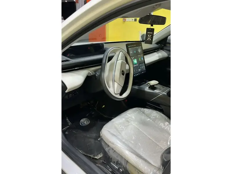 Discover undefined undefined Exterior Interior Images.Find all aspects and details of cars.