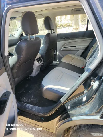 Discover undefined undefined Exterior Interior Images.Find all aspects and details of cars.