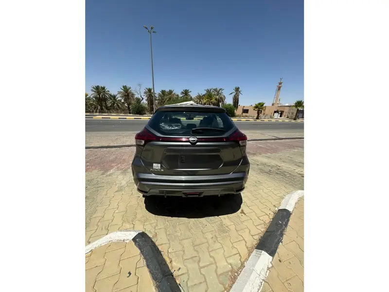 Discover undefined undefined Exterior Interior Images.Find all aspects and details of cars.