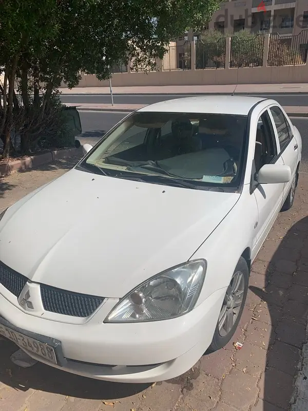 ميتسوبيشي لانسر 2010