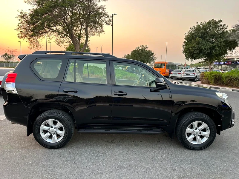 تويوتا برادو 2012