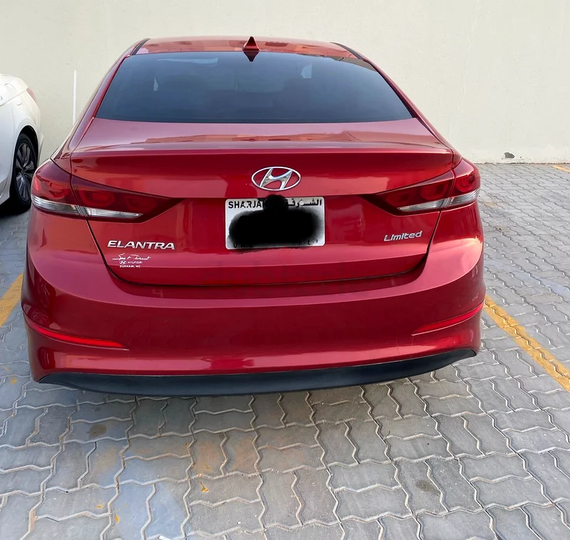 هيونداي إلانترا 2017