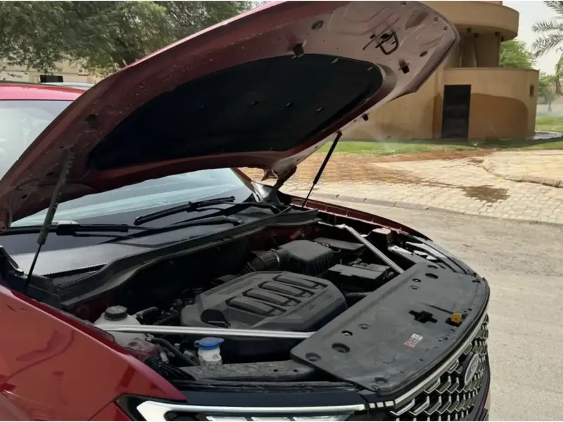 Discover undefined undefined Exterior Interior Images.Find all aspects and details of cars.