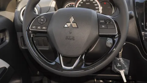 New Mitsubishi Attrage 1.2 GLX 2025