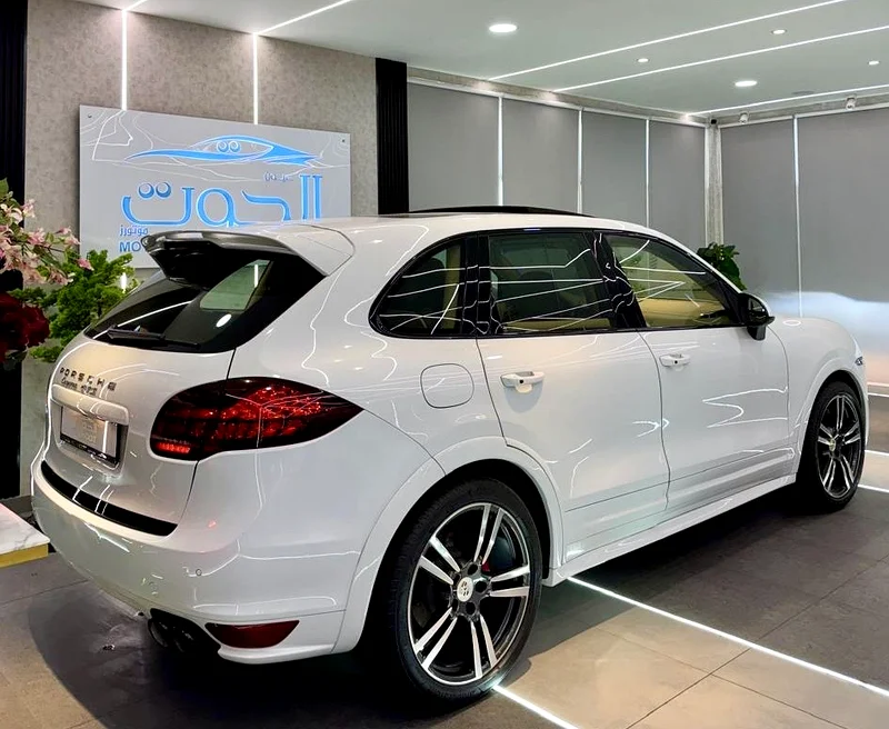 Porsche Cayenne 2014