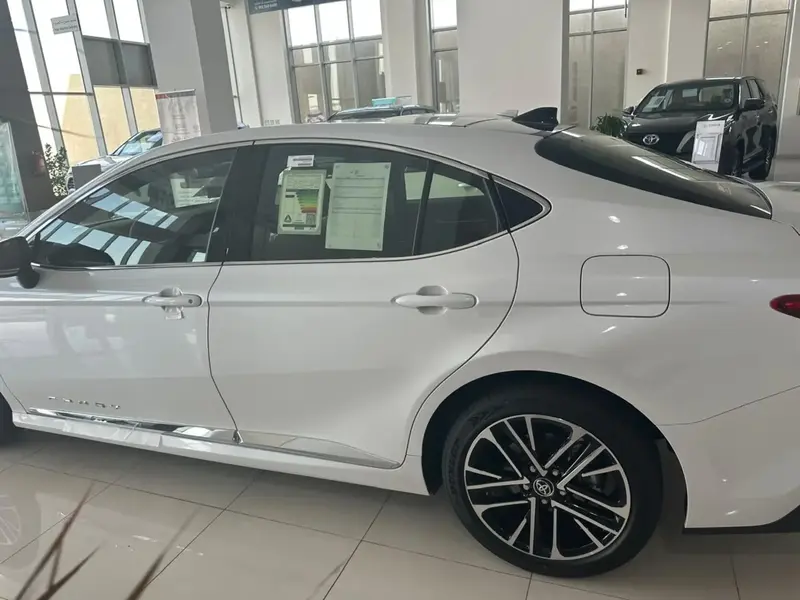 Toyota Camry 2025 Grandi 2.5L