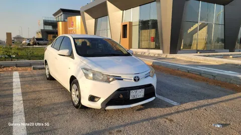 Toyota Yaris 2015