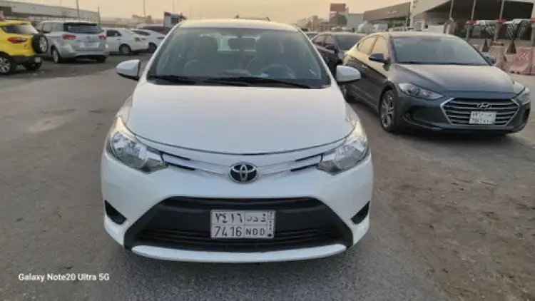 toyota toyota-yaris image Toyota Yaris 2016