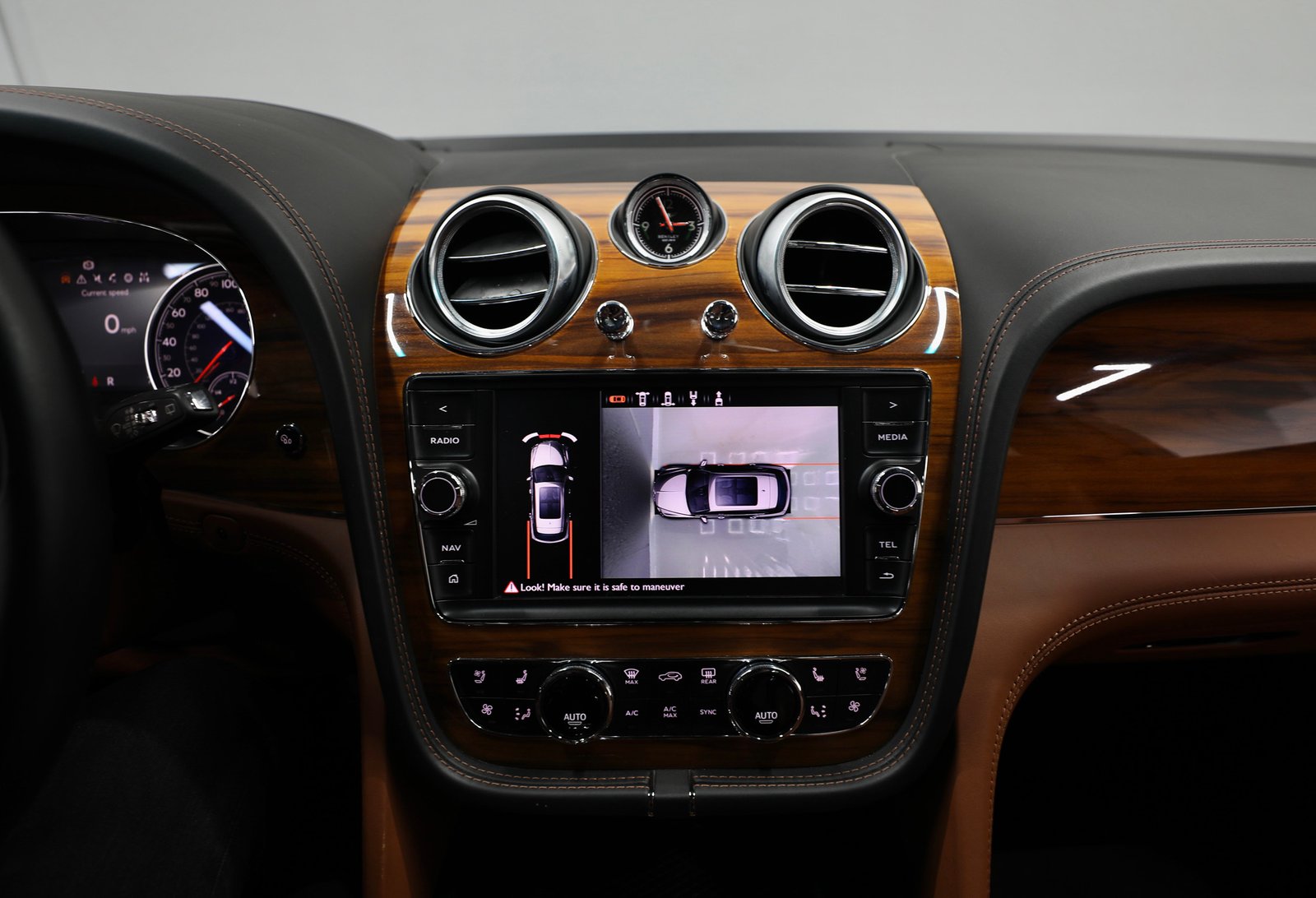 Speed! Perfect Condition | Service Contract + 3 Years Warranty | V12 6.0L