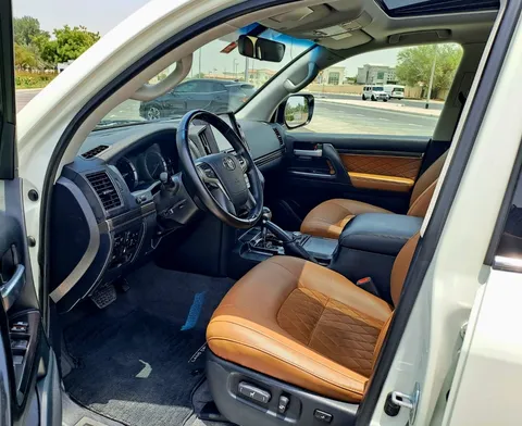Toyota Land Cruiser 4.0L GXR GT 2021