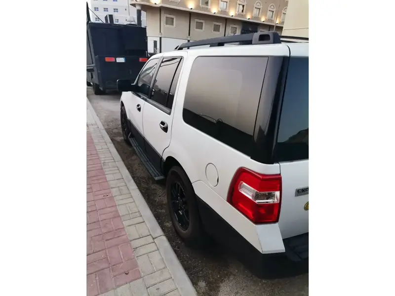 Ford Expedition 2013