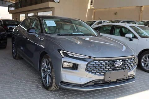 Discover undefined undefined Exterior Interior Images.Find all aspects and details of cars.