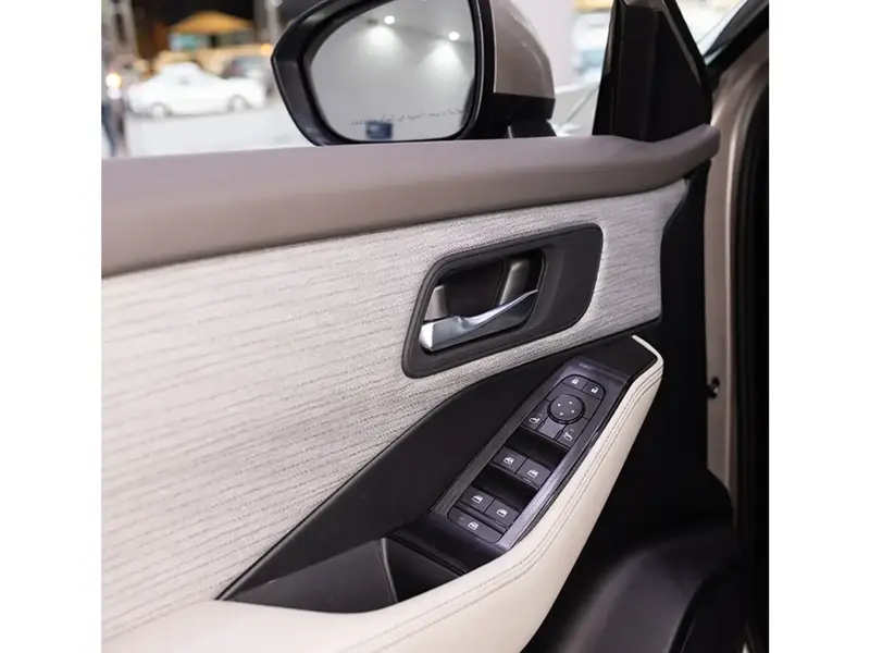 Nissan X-Trail 2025