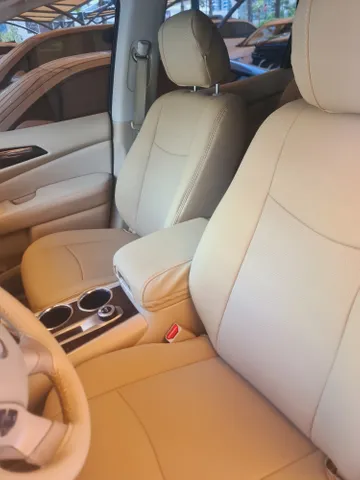 Nissan Pathfinder SV 4WD 2014