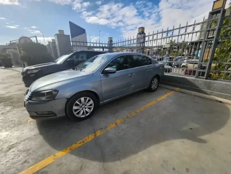 volkswagen passat image Volkswagen Passat 1.4L 2012