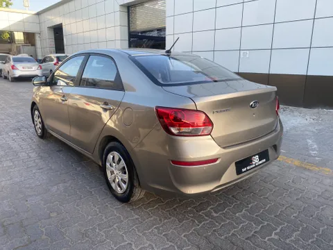Kia Pegas 1.4L EX 2021