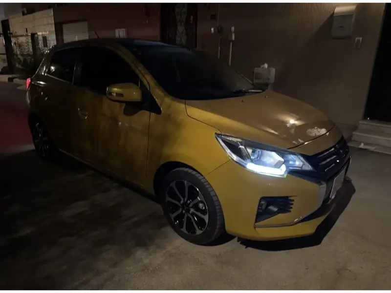 Discover undefined undefined Exterior Interior Images.Find all aspects and details of cars.