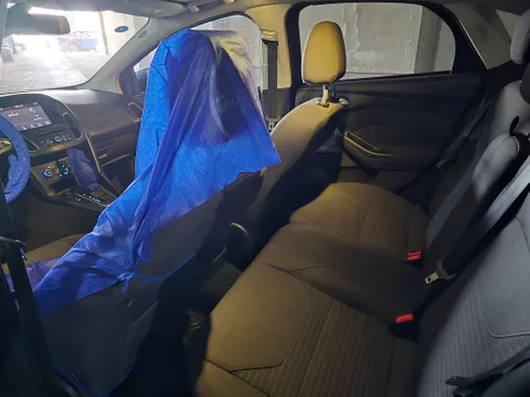 Discover undefined undefined Exterior Interior Images.Find all aspects and details of cars.