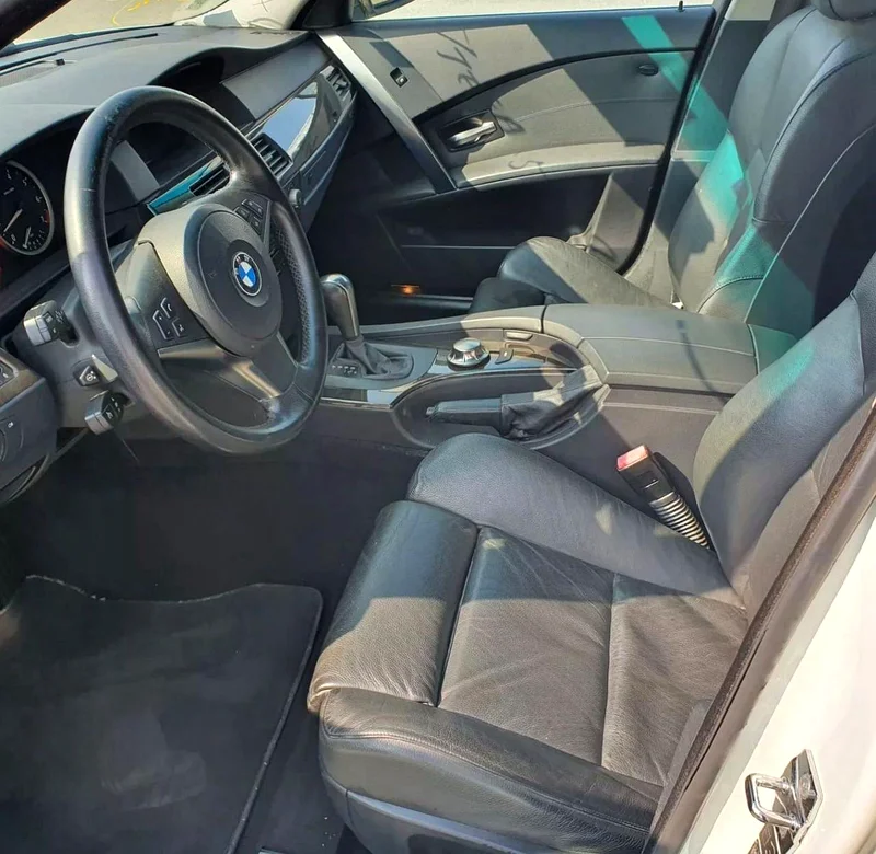 BMW 5 Series 2004