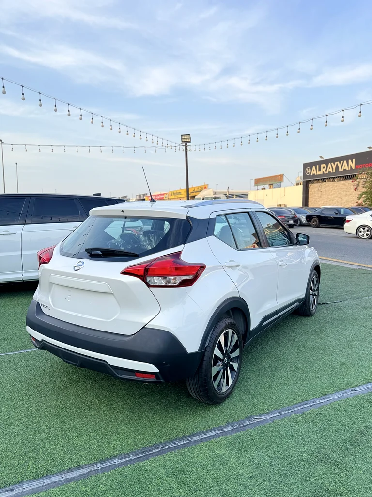 نيسان كيكس 2020