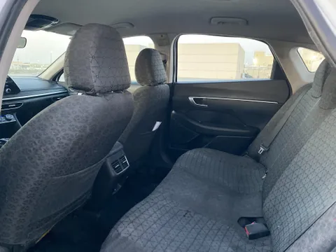 Hyundai Sonata 2.0L Hybrid SE 2020