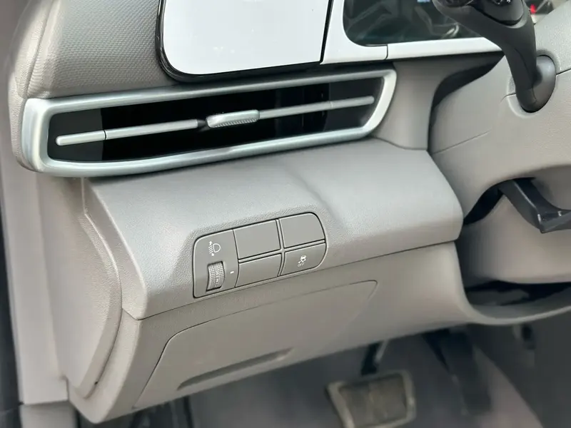 Hyundai Elantra 2025