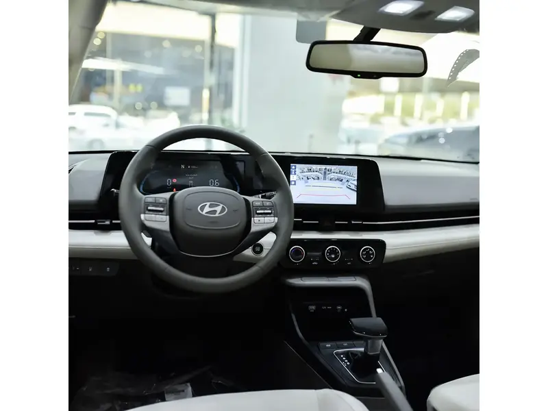 Hyundai Accent 2025