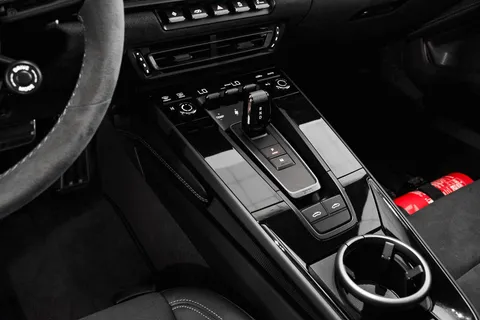 New Porsche 911 Targa 4 GTS 2024