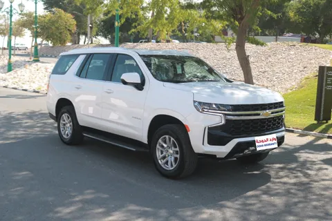 Discover undefined undefined Exterior Interior Images.Find all aspects and details of cars.