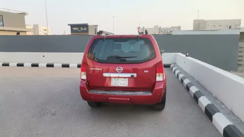 Nissan Pathfinder 2010